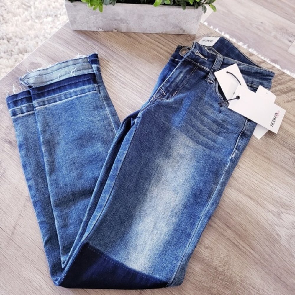 Hudson Kids Hi-Lo Ankle Crop Skinny Jean Avant Big Girls